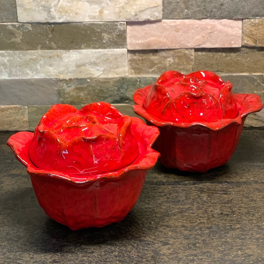 PEASANT VILLAGE  | Set of 2 | Red Cabbage Majolica Bowls with Lids